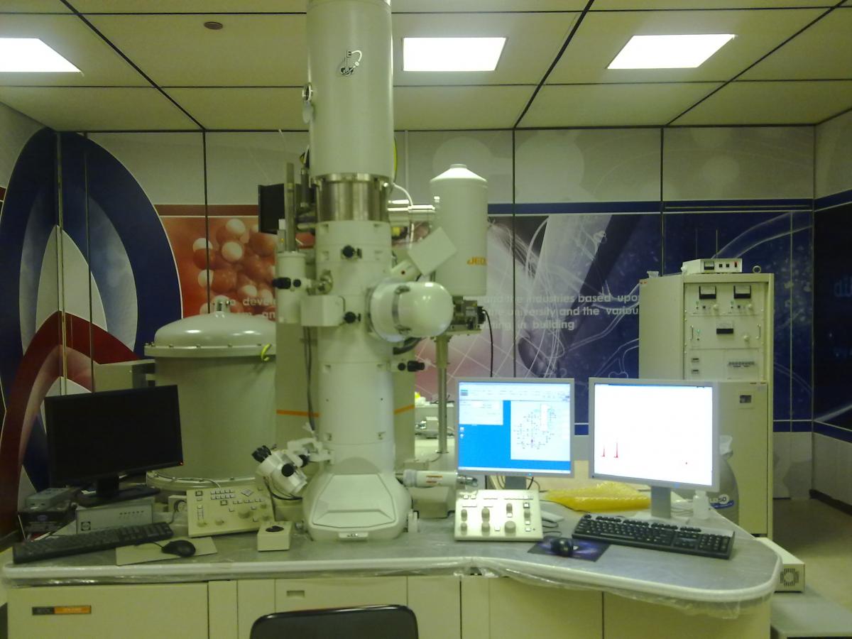 Transmission Electron Microscope Structure